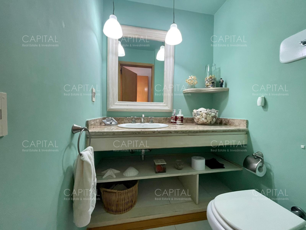 Apartamento ID.30936 - Excepcional penthouse en primera linea de la Brava!