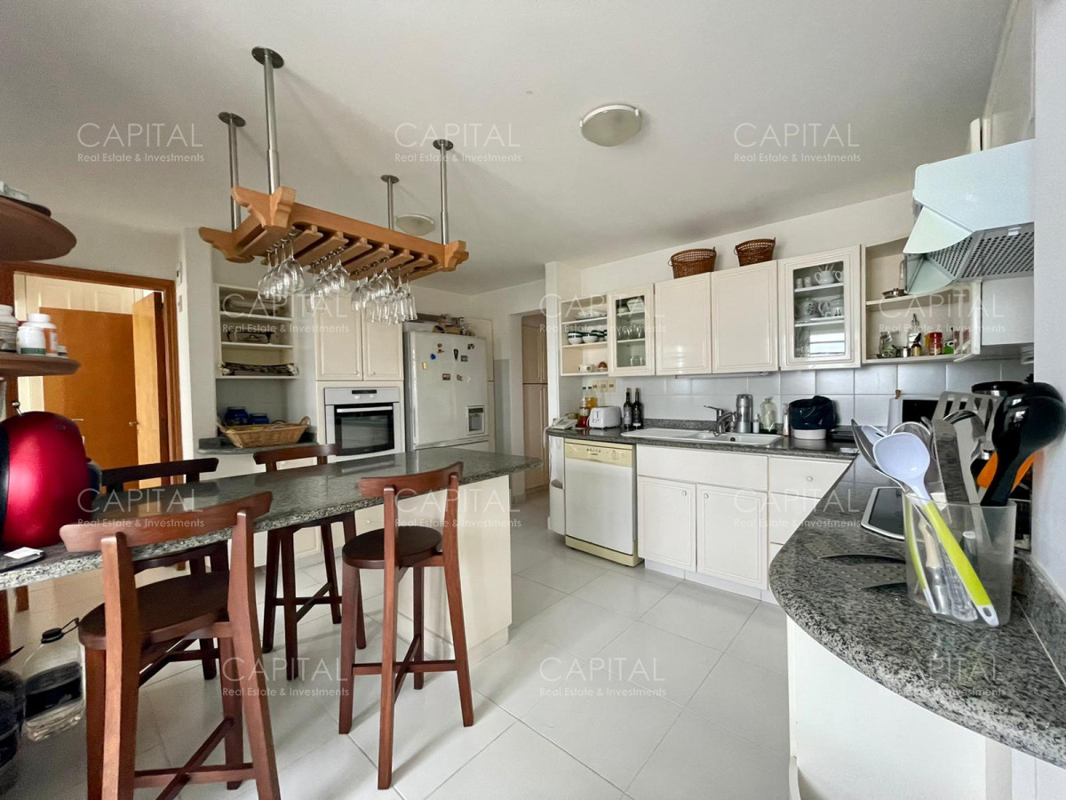 Apartamento ID.30936 - Excepcional penthouse en primera linea de la Brava!