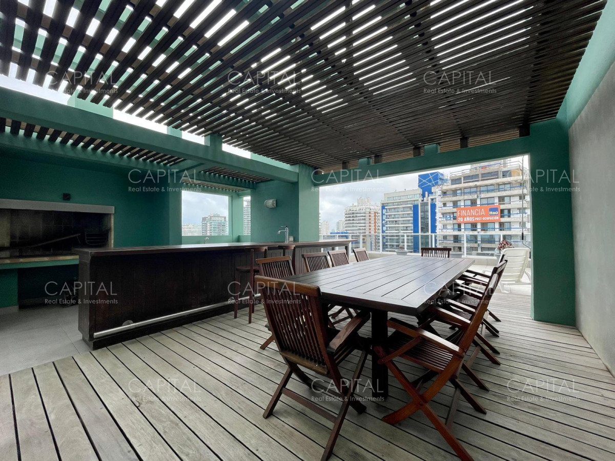 Apartamento ID.30936 - Excepcional penthouse en primera linea de la Brava!