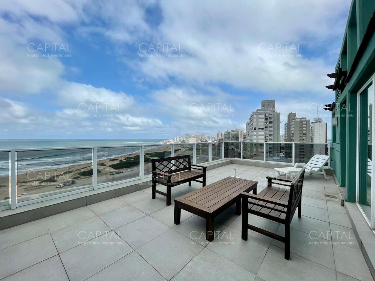 Apartamento ID.30936 - Excepcional penthouse en primera linea de la Brava!