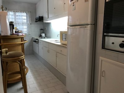 Alquiler temporal apartamento 3 dormitorios. Playa brava, Punta del Este  - DMC5287A