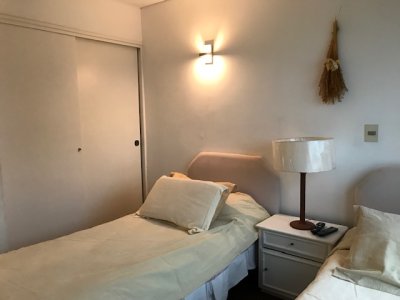 Alquiler temporal apartamento 3 dormitorios. Playa brava, Punta del Este  - DMC5287A