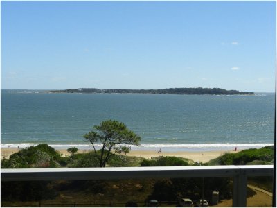 En Venta...Hermoso Apartamento en una de las torres tradicionales de la mansa!  - DMC5275A