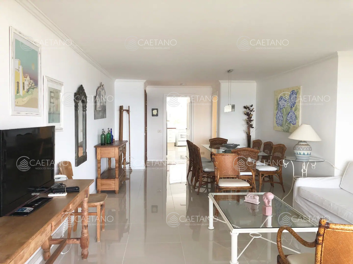 Bikini - GoPunta - Portal Inmobiliario de Punta del Este - Maldonado