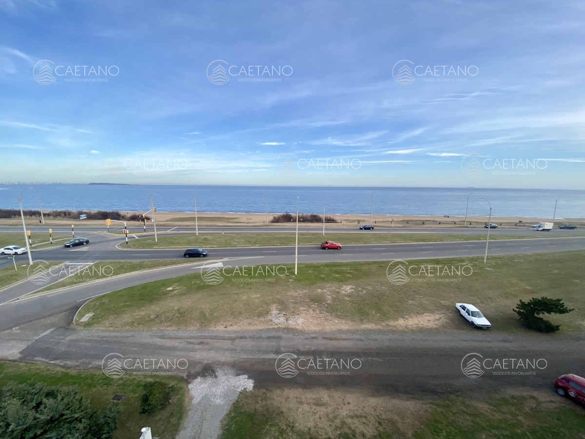 Venta apartamento 3 dormitorios playa mansa Punta del Este - DMC9356A