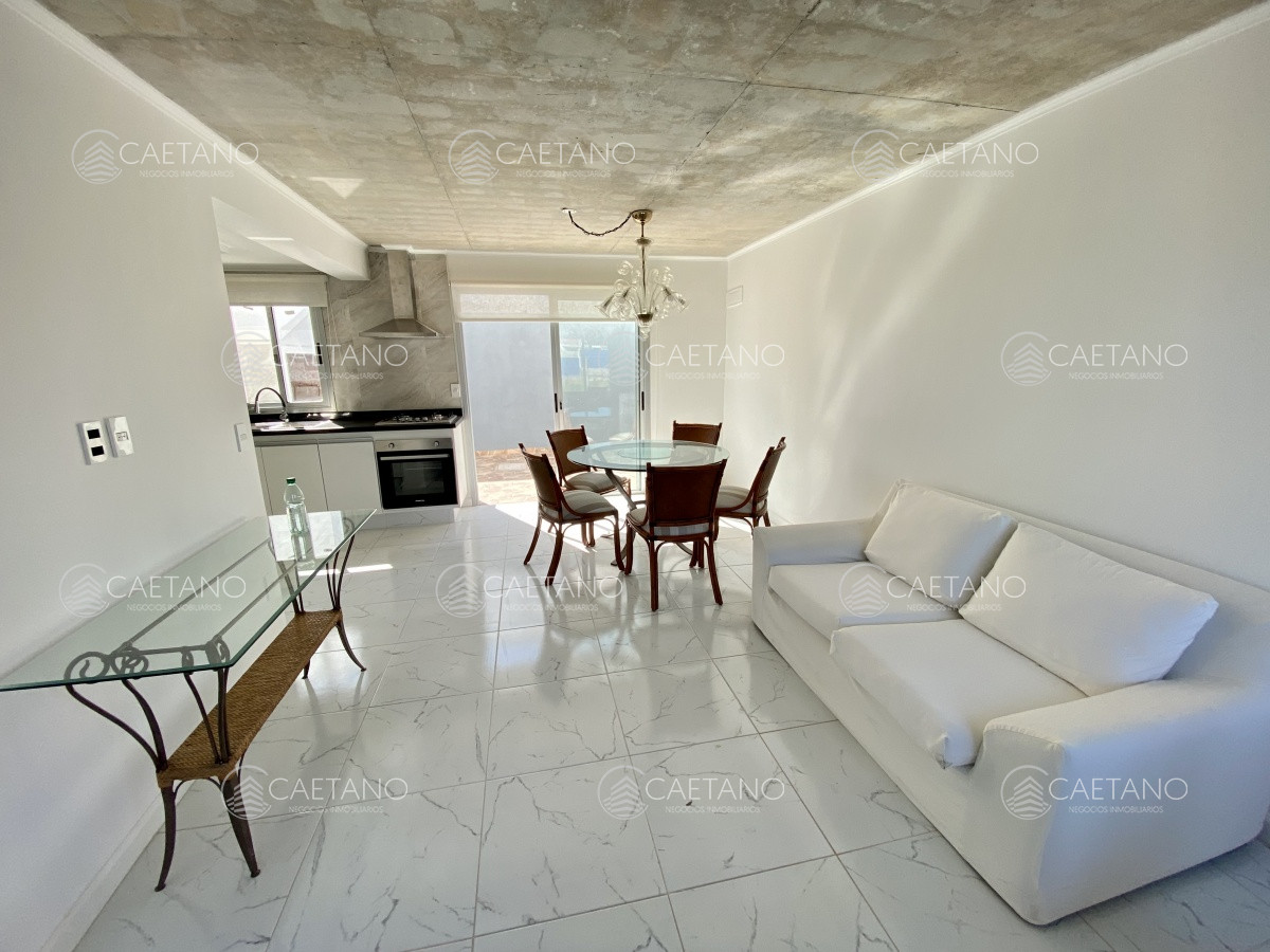 Venta apartamento 2 dormitorios Maldonado 