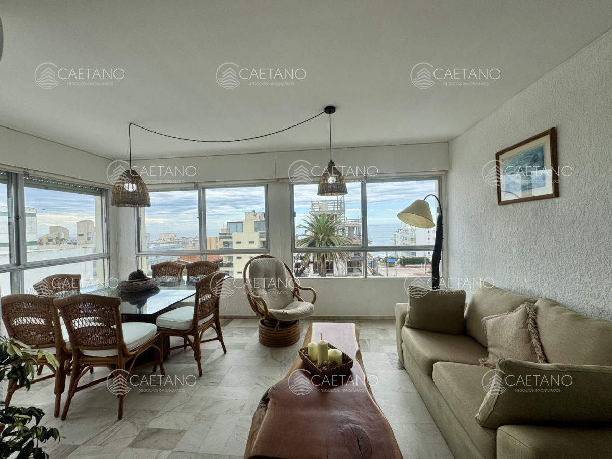 Apartamento en Punta del Este, Península - DMC11962A