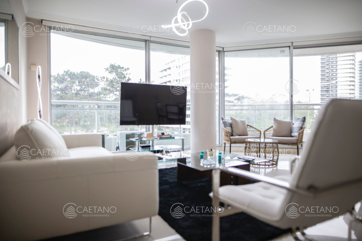 Venta Apartamento 3 dormitorios Punta del Este - DMC11666A