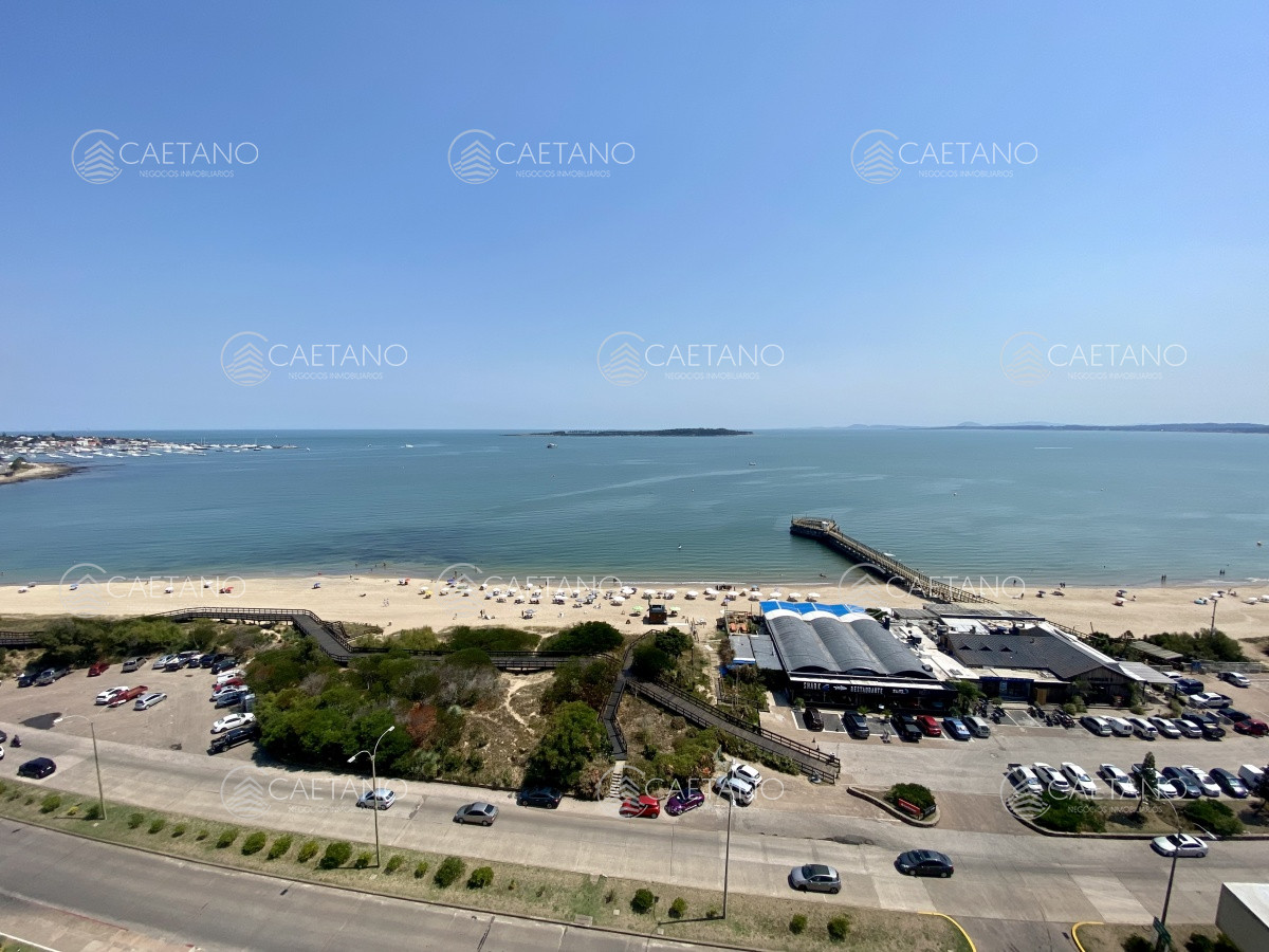 Venta apartamento 3 dormitorios Punta del Este