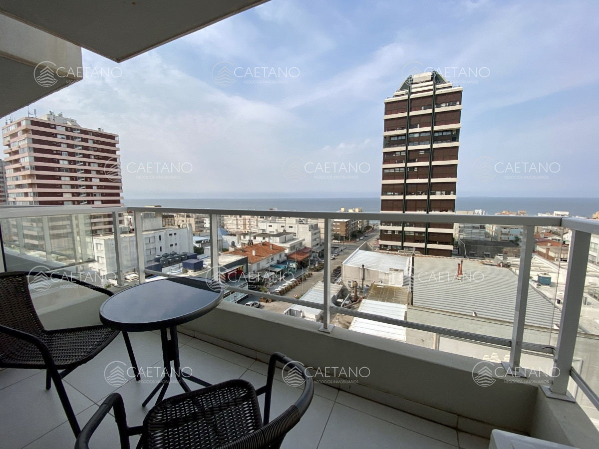 Venta monoambiente en Punta del Este con espectacular vista al mar - Península 