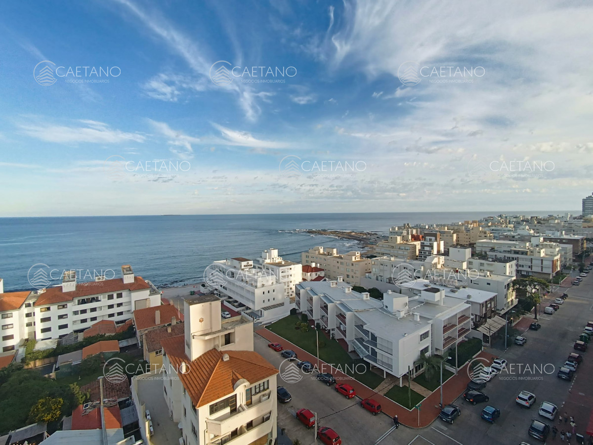 Venta apartamento 2 dormitorios. Península, Punta del Este 