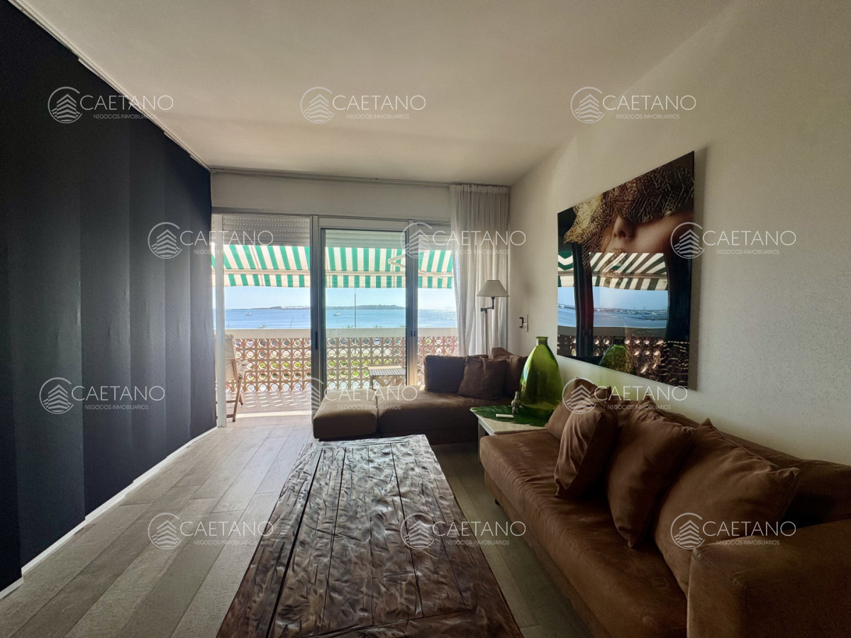 Venta apartamento Punta del Este con espectacular vista al mar - 2 dormitorios - DMC13636A