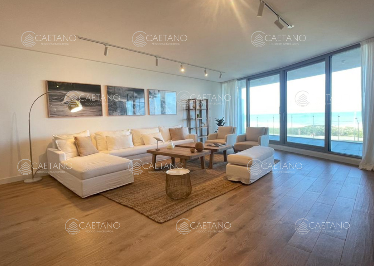 Venta Apartamento Punta del este, playa brava - DMC15013A