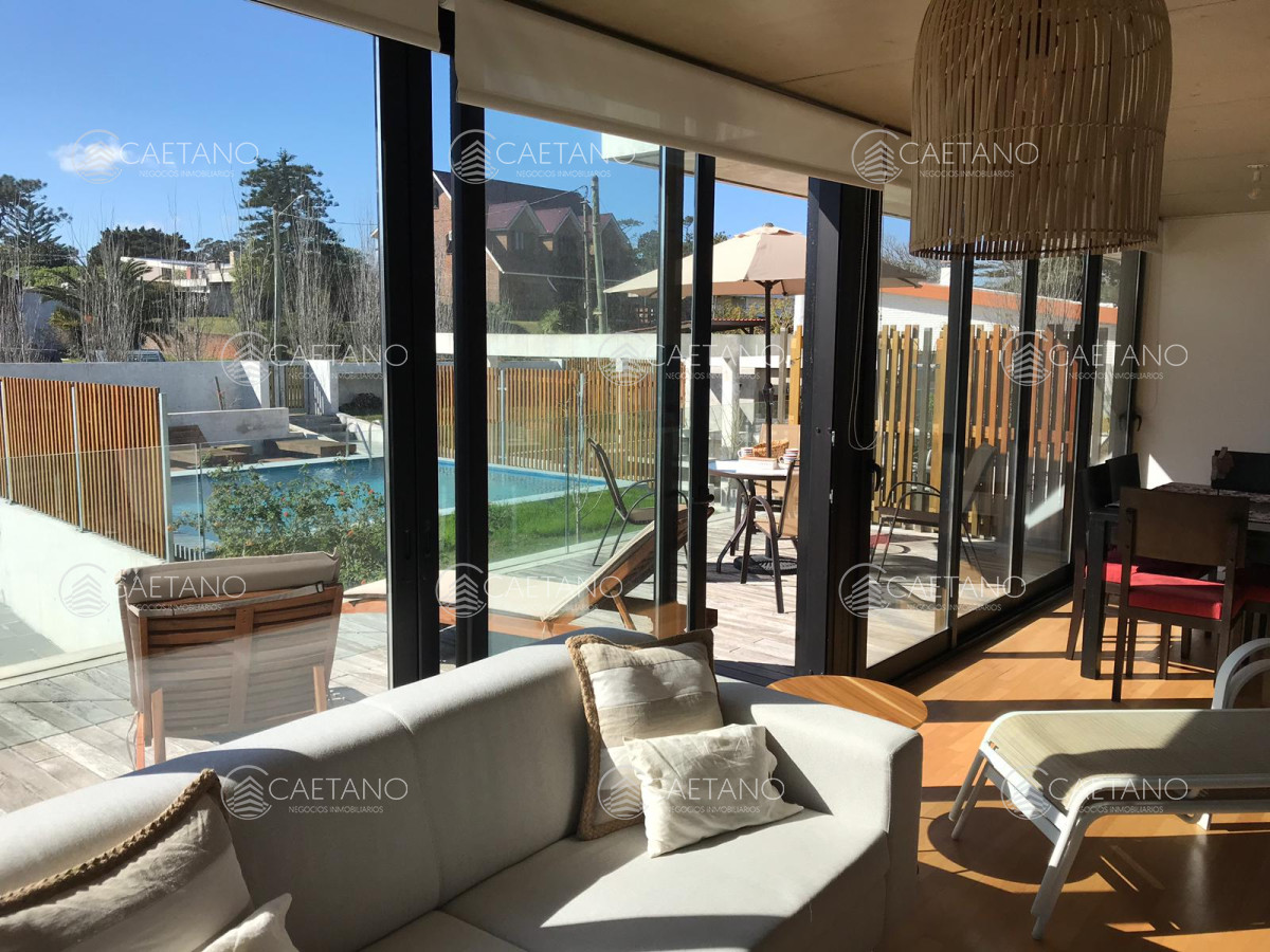 Excepcional apartamento a metros del mar!