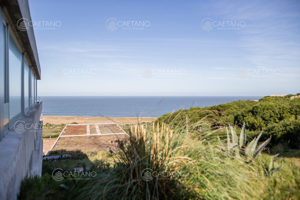 Lomo de la Ballena - GoPunta - Portal Inmobiliario de Punta del Este - Maldonado