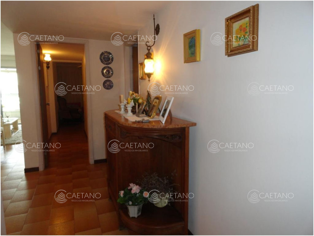 Apartamento en Mansa, 3 dormitorios *