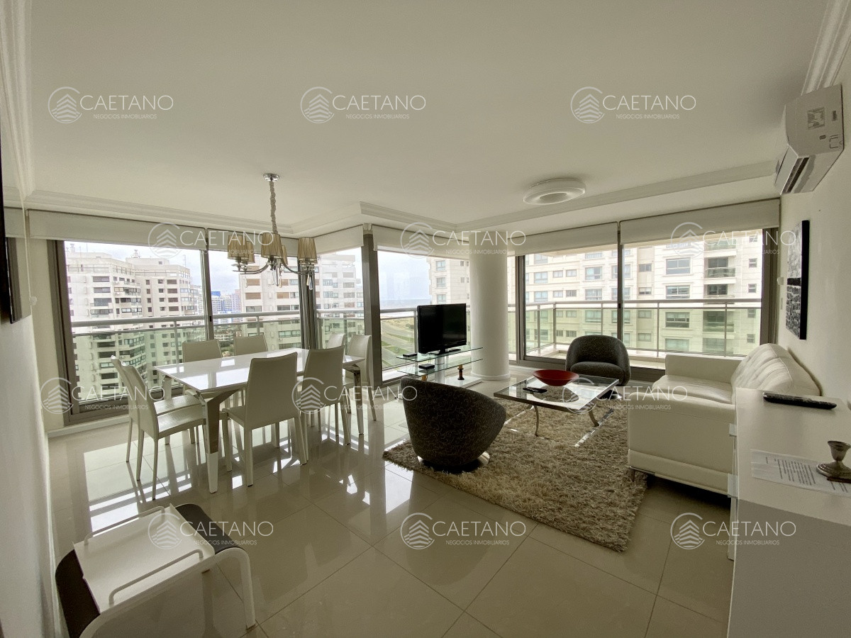 Venta apartamento 2 dormitorios Imperiale Torre III Punta del Este