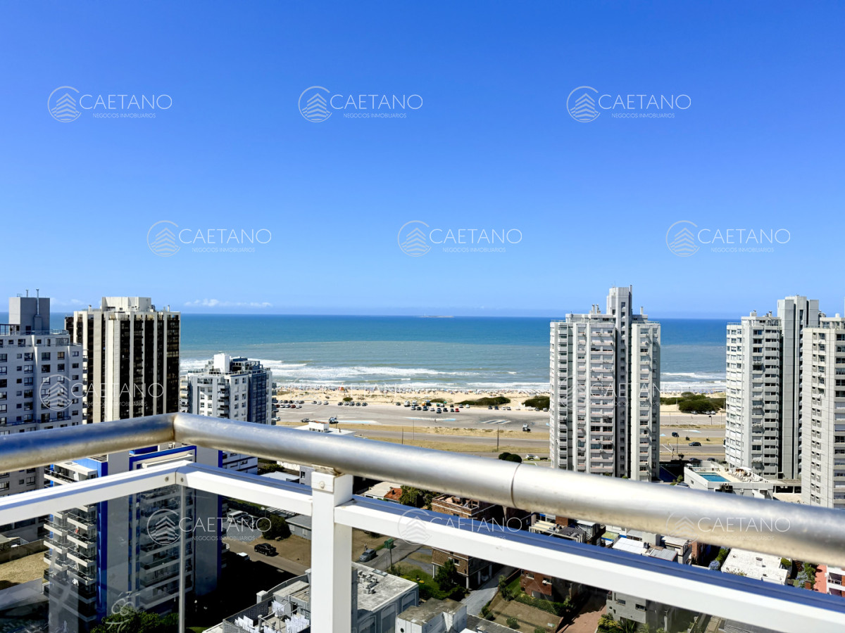 Penthouse en venta 3 dormitorios Punta del Este - DMC12596A