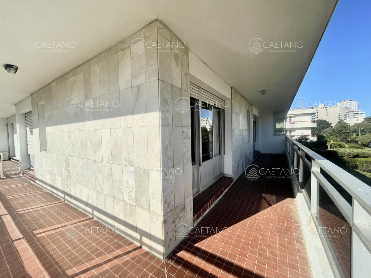 Aidy Grill - GoPunta - Portal Inmobiliario de Punta del Este - Maldonado