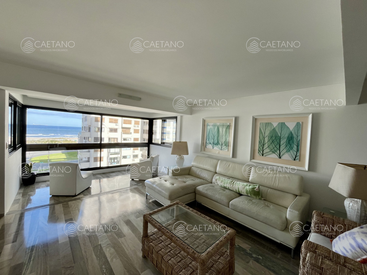 Brava - GoPunta - Portal Inmobiliario de Punta del Este - Maldonado
