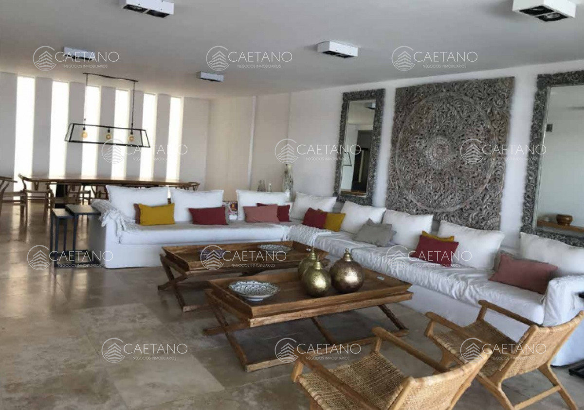 Hermoso apartamento de 3 dormitorios! - DMC199A