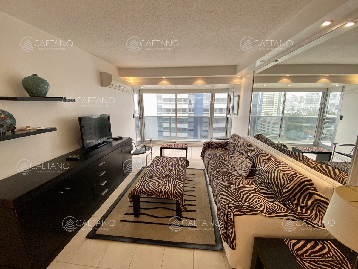 Apartamento 1 dormitorio y medio Punta del Este  - DMC148A