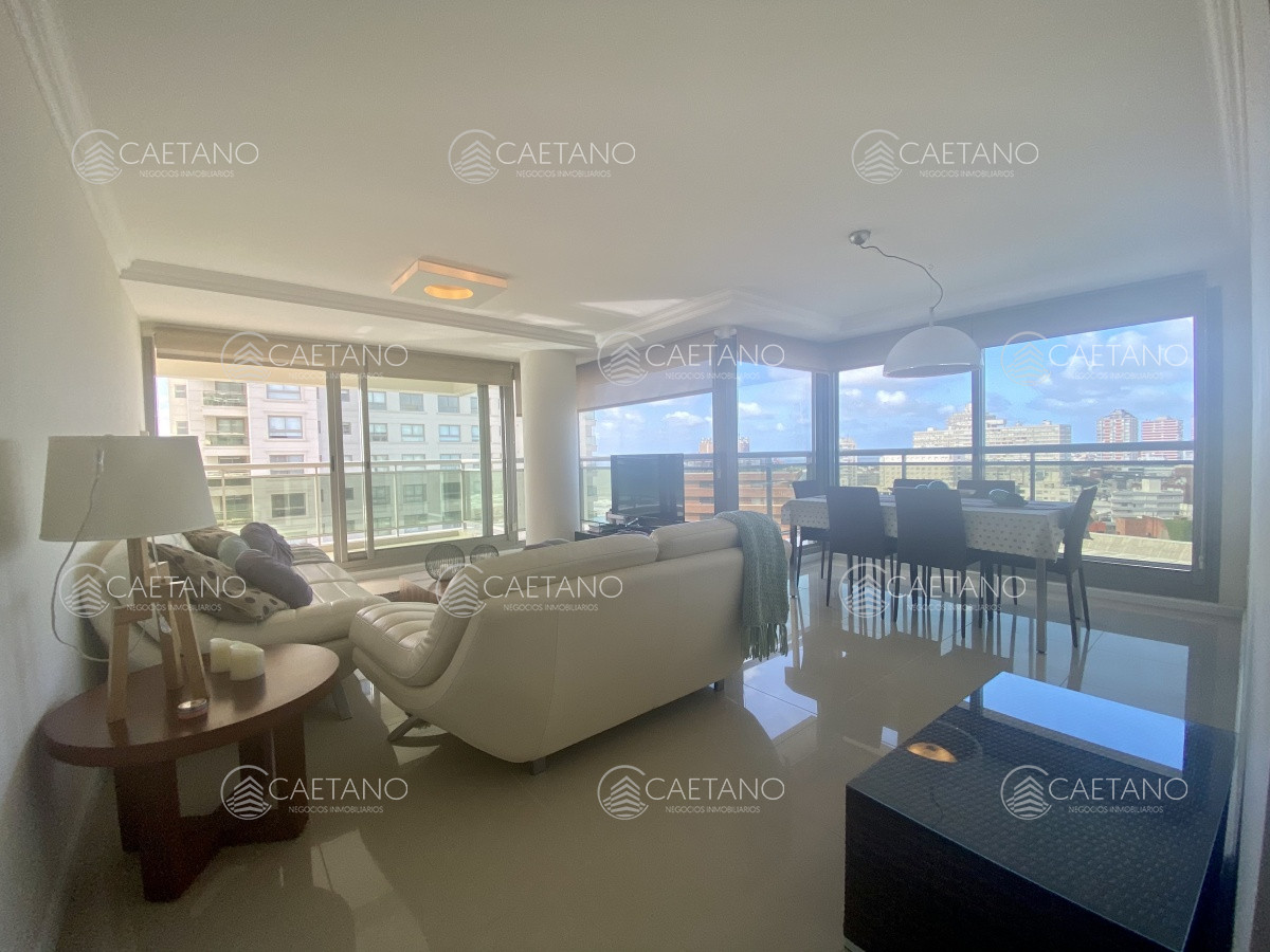 Brava - GoPunta - Portal Inmobiliario de Punta del Este - Maldonado