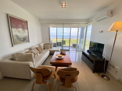 Venta apartamento 3 dormitorios playa brava Punta del Este 