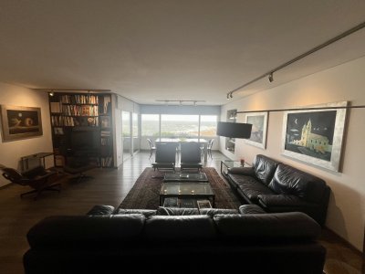 Alquiler temporal apartamento 2 dormitorios. Península, Punta del Este 