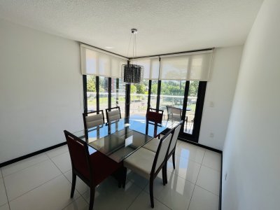 Apartamento 3 dormitorios Punta del Este
