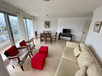 Venta apartamento 3 dormitorios playa Brava Punta del Este 