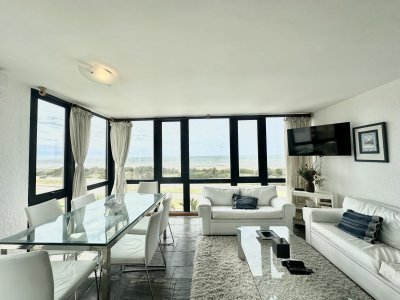 Apartamento en Punta del Este, Brava