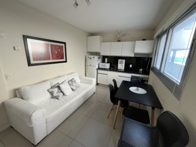 Venta apartamento un dormitorio. Península, Punta Del Este 