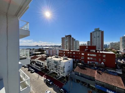 Venta apartamento 1 dormitorio. Península, Punta del Este 