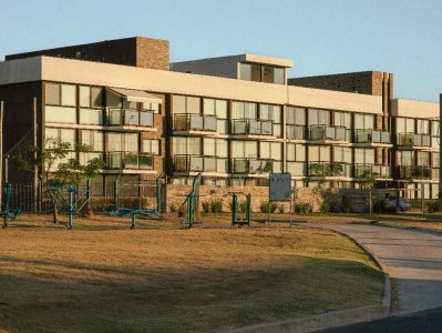 venta apartamento dos dormtiorios. Maldonado. 