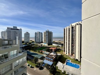 Venta apartamento 1 dormitorio. Playa brava Punta del Este 