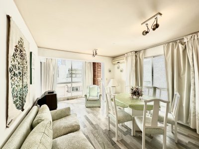 Venta Departamento - 3 Dormitorios 2 Baños - Peninsula Punta Del Este 
