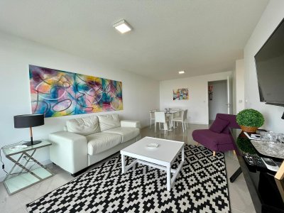 Hermoso apartamento de dos dormitorios en venta!