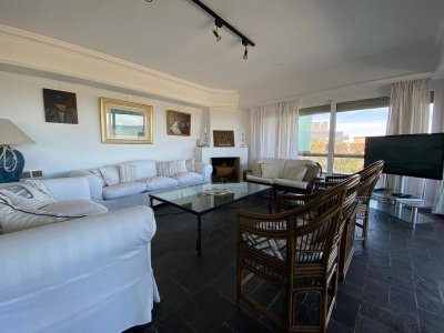 Apartamento 3 dormitorios alquiler de temporada playa brava Punta del Este