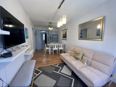 Venta apartamento 2 dormitorios con Parrillero. Peninsula, Punta del Este
