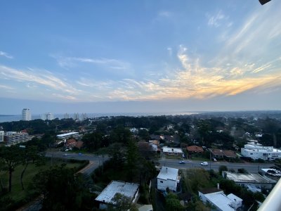 Venta apartamento 3 dormitorios Roosevelt Punta del Este 