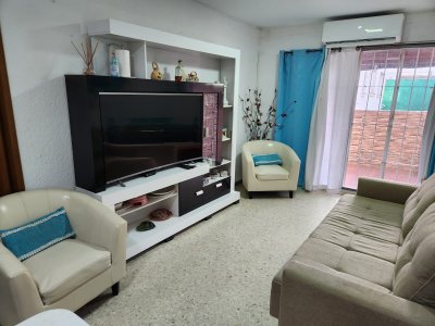 Venta apartamento 1 dormitorio. Península, Punta del Este. 