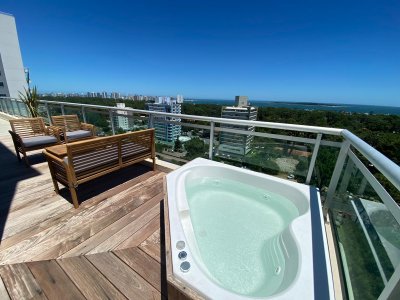 Venta apartamento - 3 dormitorios. Roosevelt, Punta Del Este 