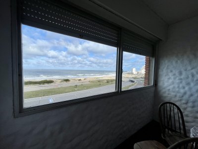 Venta apartamento 1 dormitorio playa brava Punta del Este 