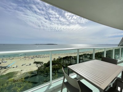 Venta apartamento 3 dormitorios playa mansa Punta del Este 