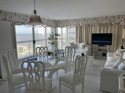 Venta aparartamento en Peninsula Punta del Este, 2 dormitorios 2 baños