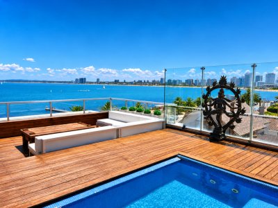 Venta apartamento 3 dormitorios. Peninsula, Punta del Este. 