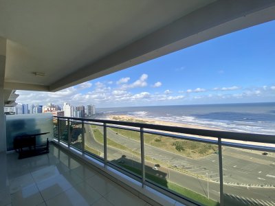 Venta Apartamento 3 dormitorios Imperiale I Punta del Este