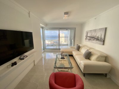 Venta dos dormitorios playa mansa Punta del Este
