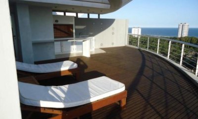 Excelente Dúplex en Punta del Este